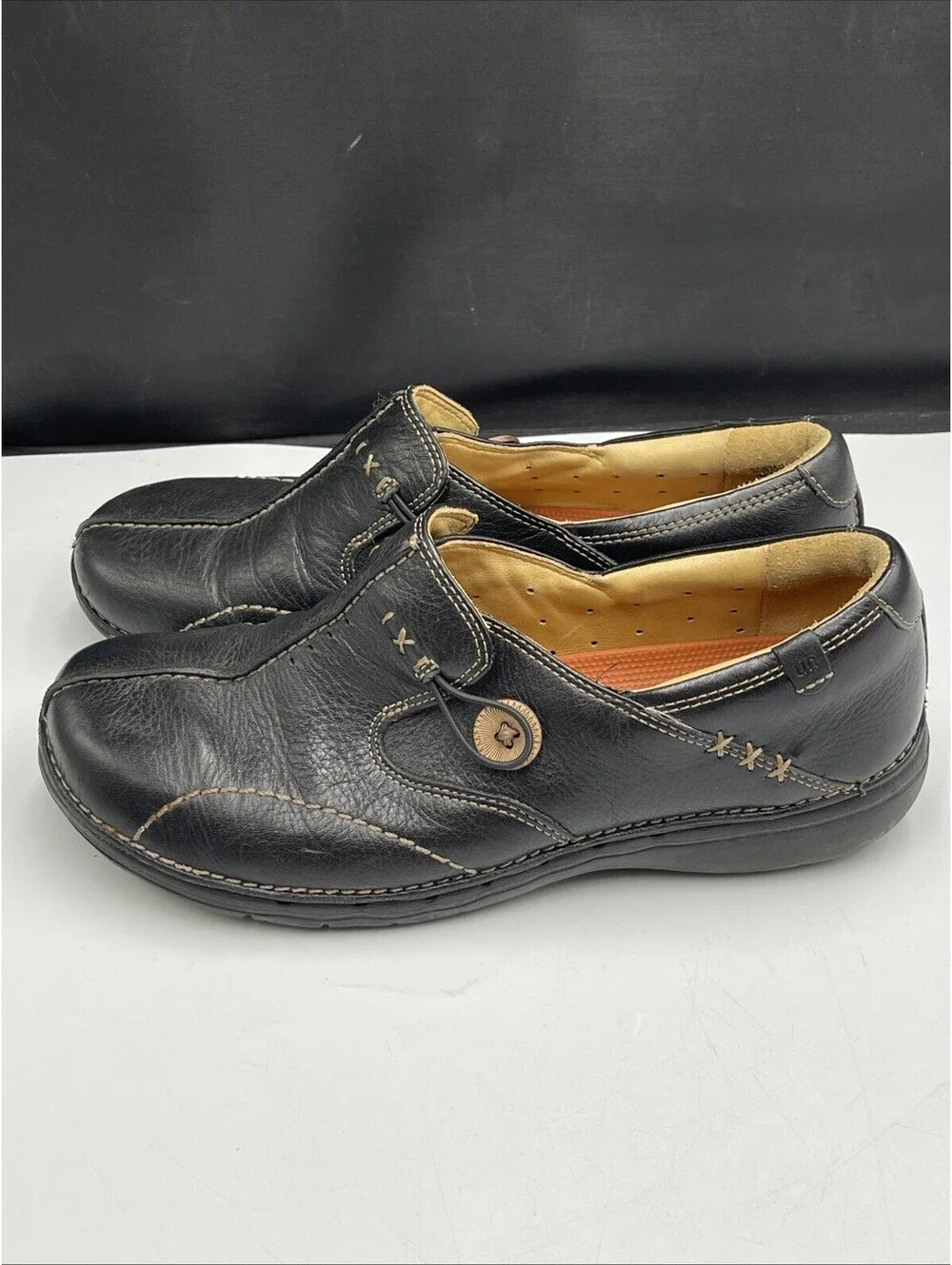 Clarks Un Loop Unstructured Loafers Womens Size 8M Black Leather Comfort Shoes